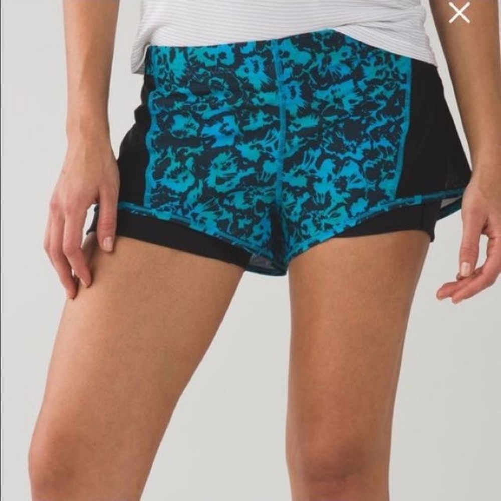 Lululemon NWT Blue Meshed Up Shorts Size 8